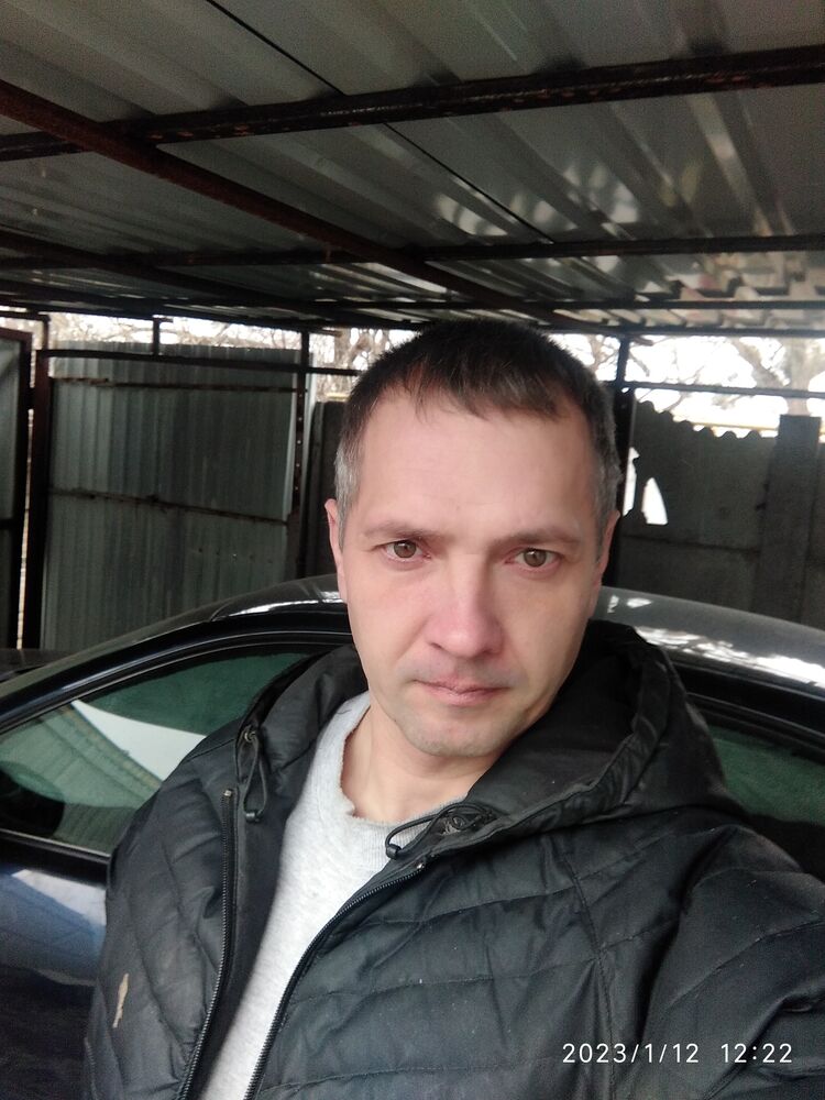  31863848  , 44 ,    