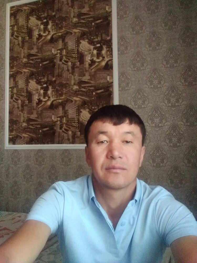  28208888  , 42 ,    