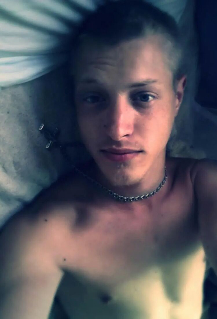  33324508  Oleg, 31 ,    