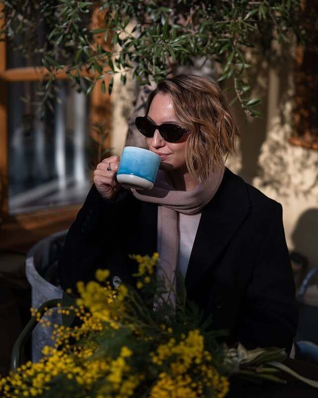  52133118  Viktoriya, 25 ,    