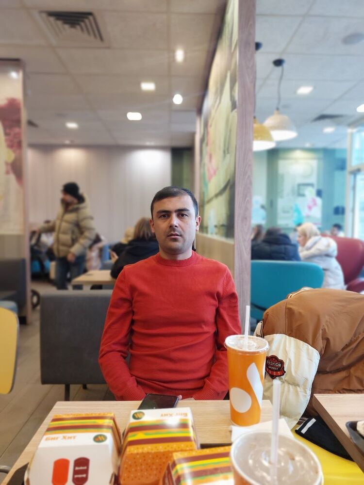  50117618  Abdulvohid, 33 ,    