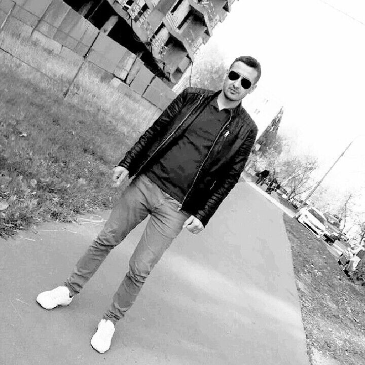  21271988  Rustam, 38 ,    