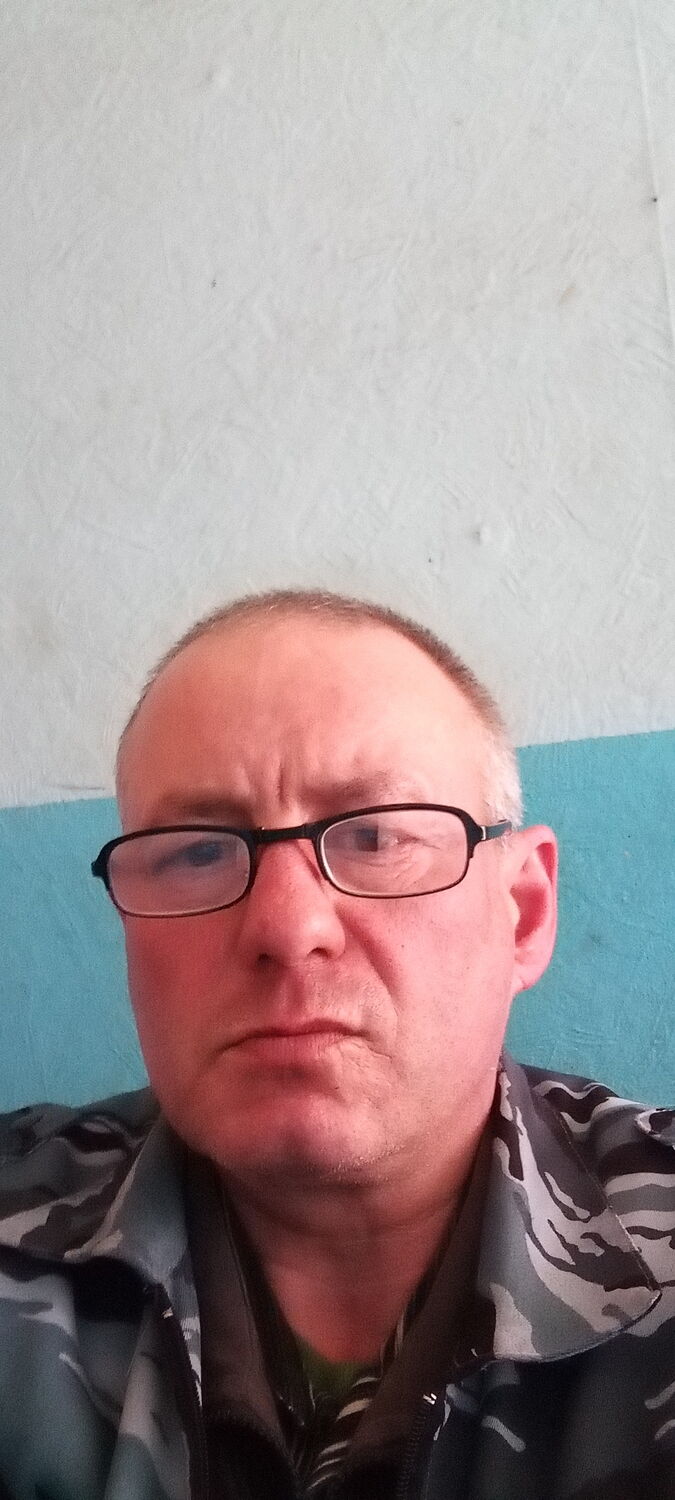  41573798  , 52 ,    