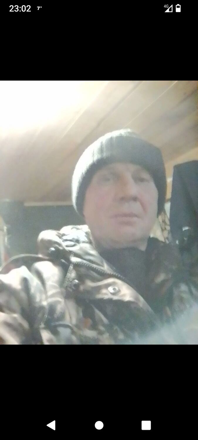  43368818  Igor, 54 ,    