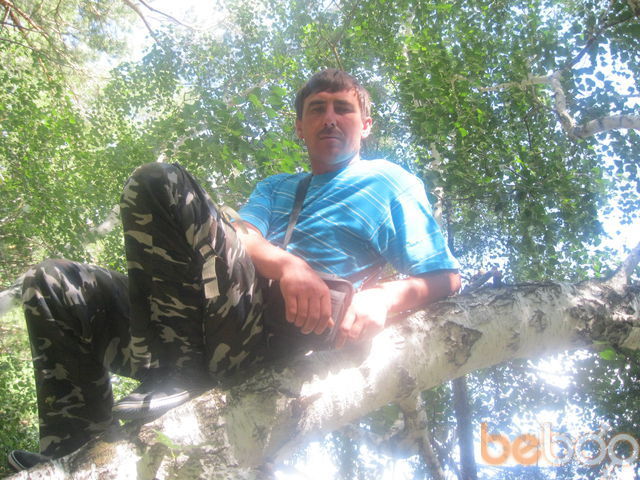  1046678  Vano, 50 ,    