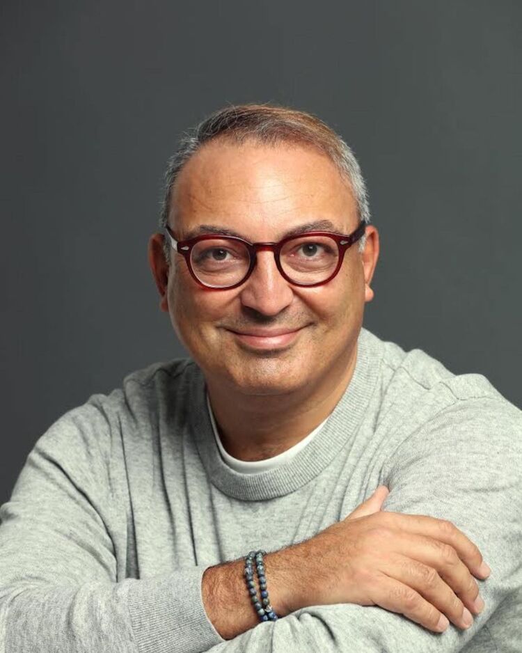 ���� 25023078 ������� David Roman, 64 ����, ���� ���������� � ������