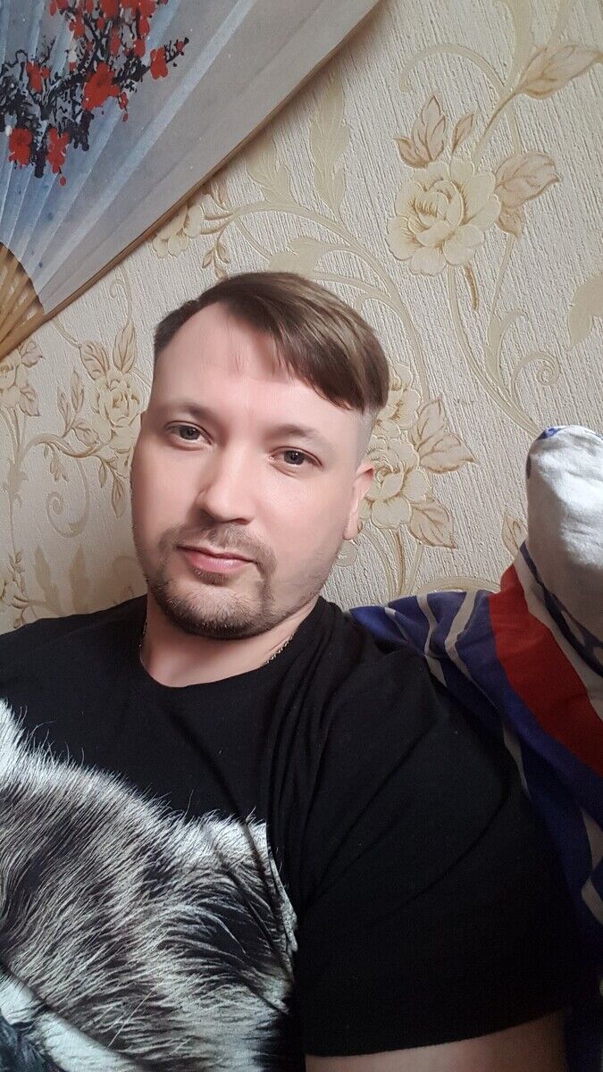  21027028  , 38 ,    