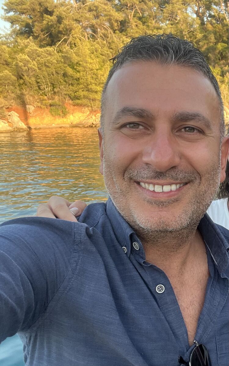  50177818  Erkan, 43 ,    