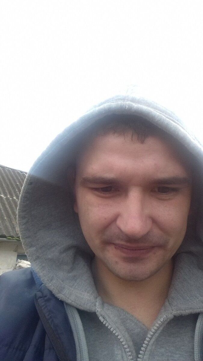  12953328  Igor, 37 ,    