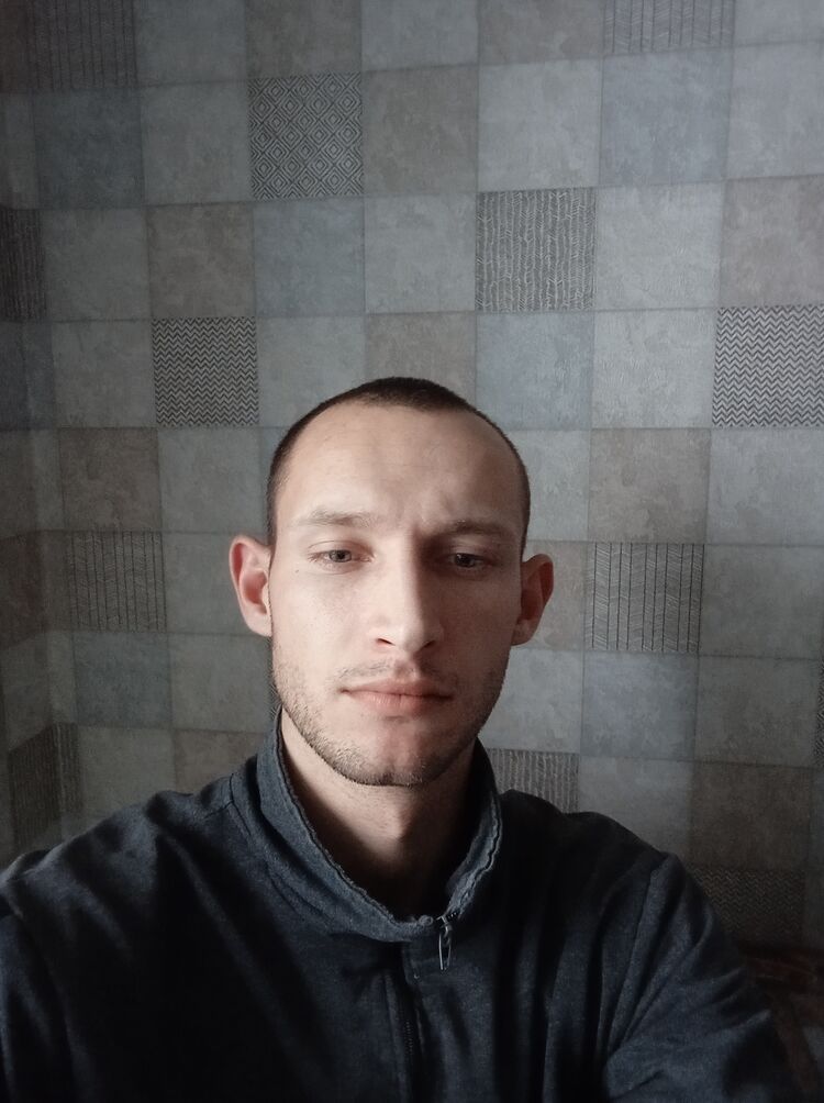  40590798  , 27 ,    