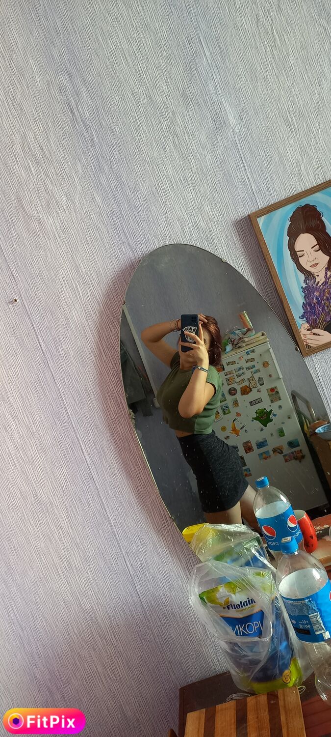 ,   Tanya, 22 ,   ,   