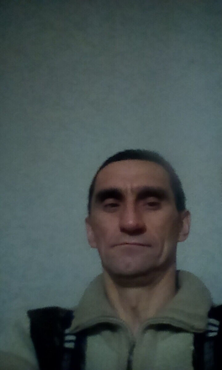  21270218  , 49 ,    