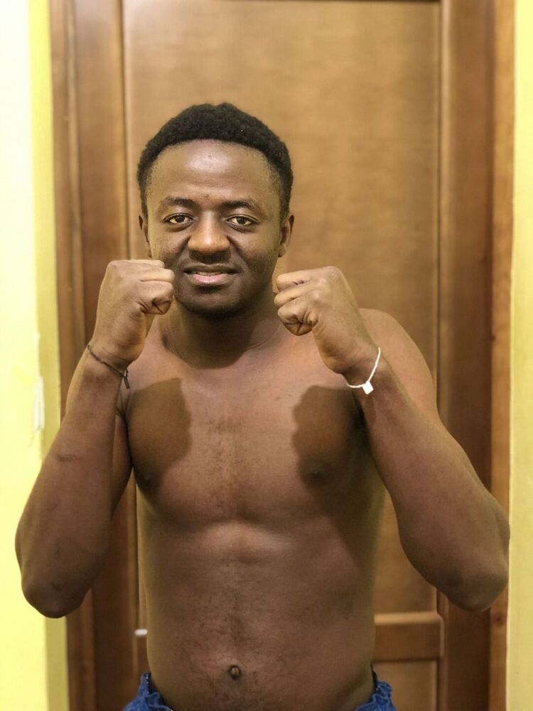  27212128   , 26 ,    --