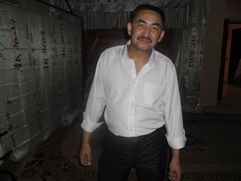  ,   Duman, 49 ,     , c 
