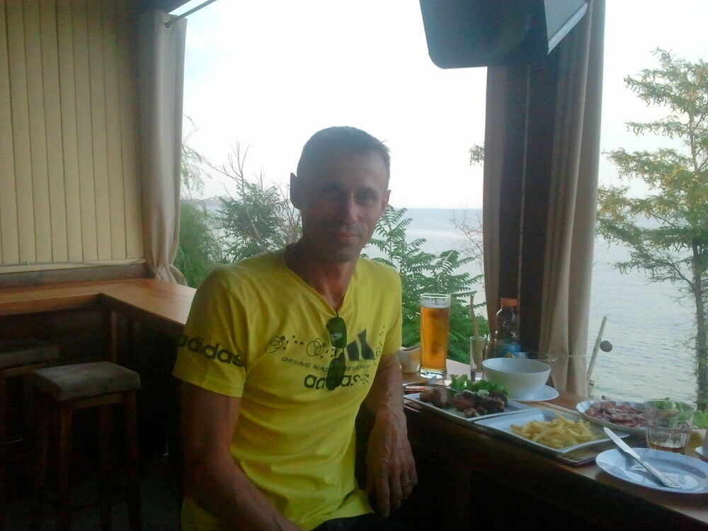  4947418  Vladimir, 61 ,    