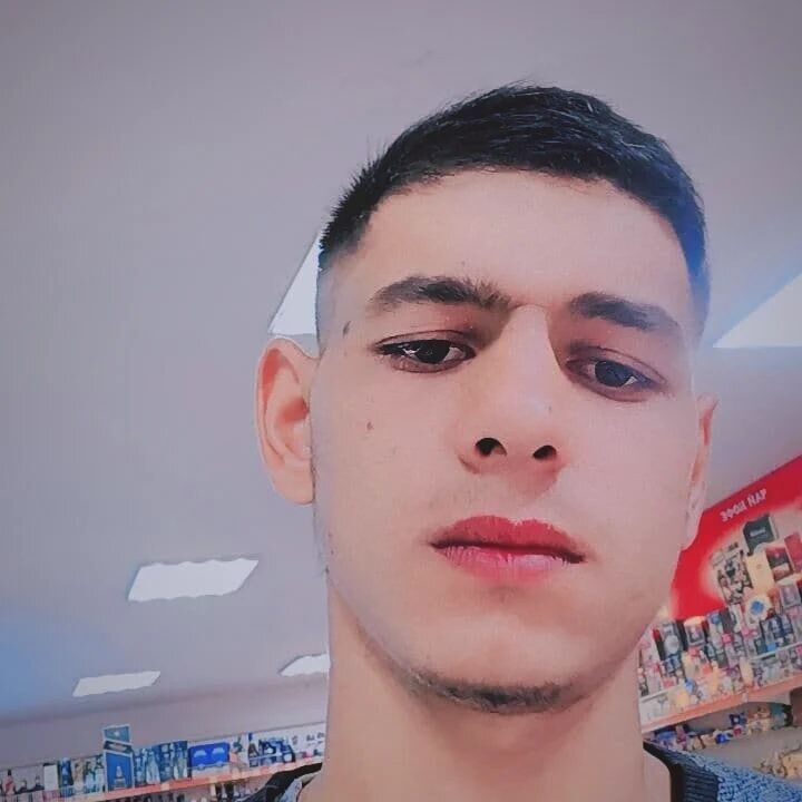  45320708  , 22 ,    