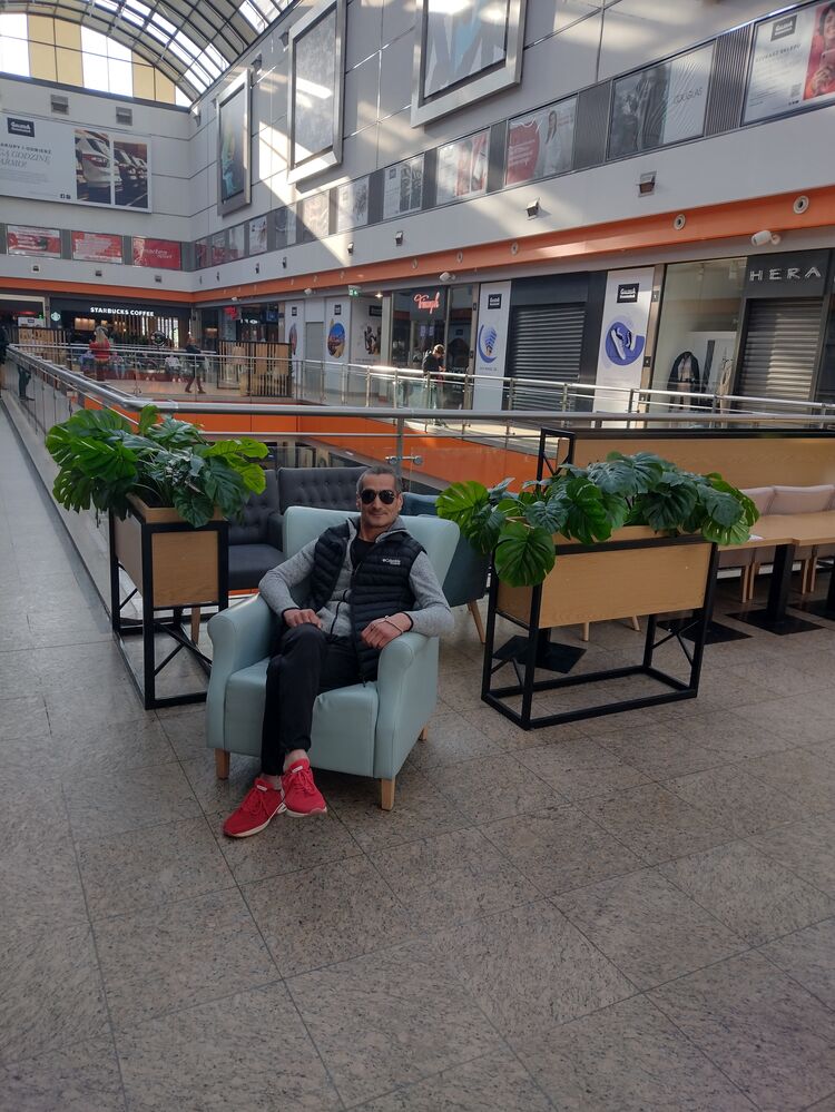  25822678  Vitalik, 41 ,    