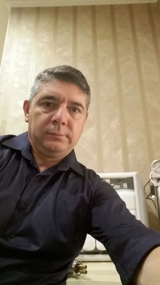  14221558  Levent, 49 ,    