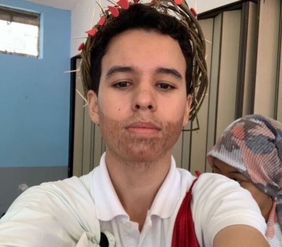  ,   Adrian_Lopez, 19 ,   ,   