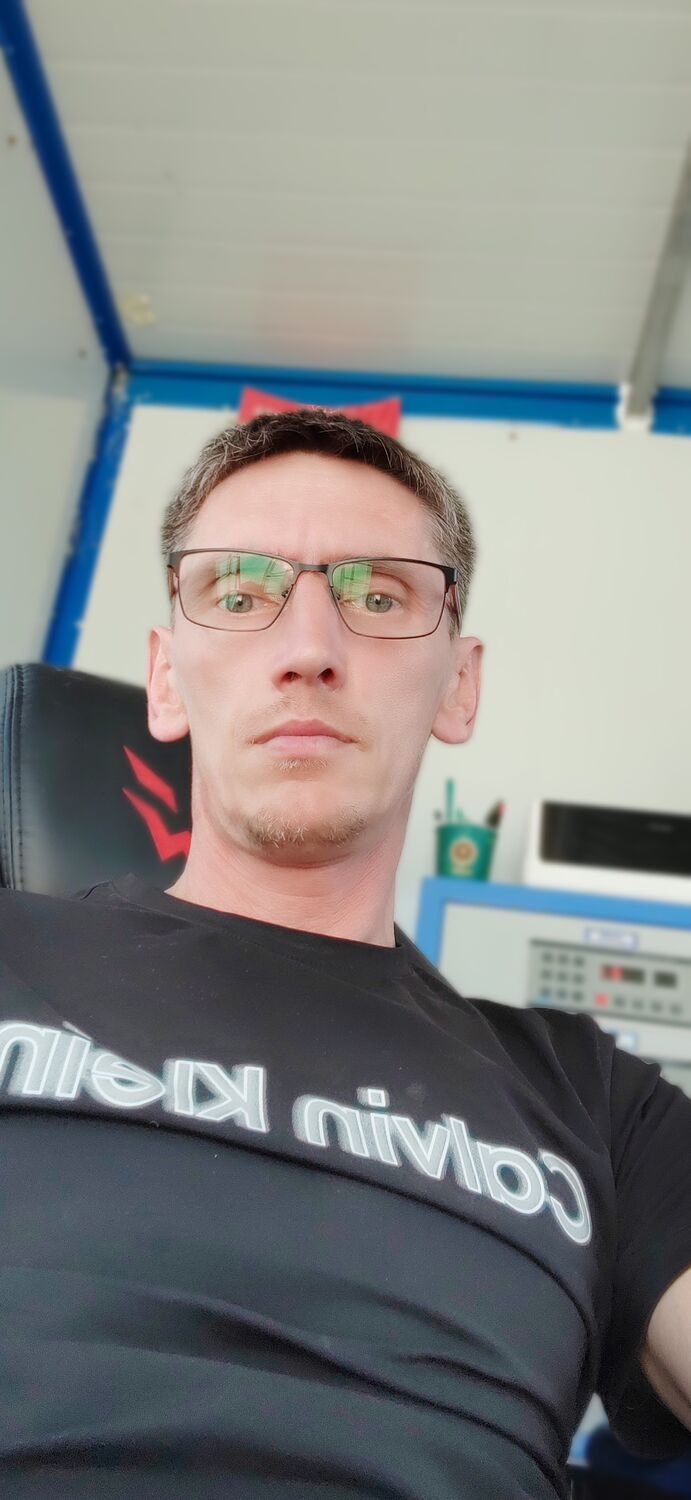  46477278  , 41 ,    