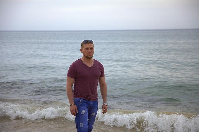  ,   Yuri, 40 ,   ,   , c , 