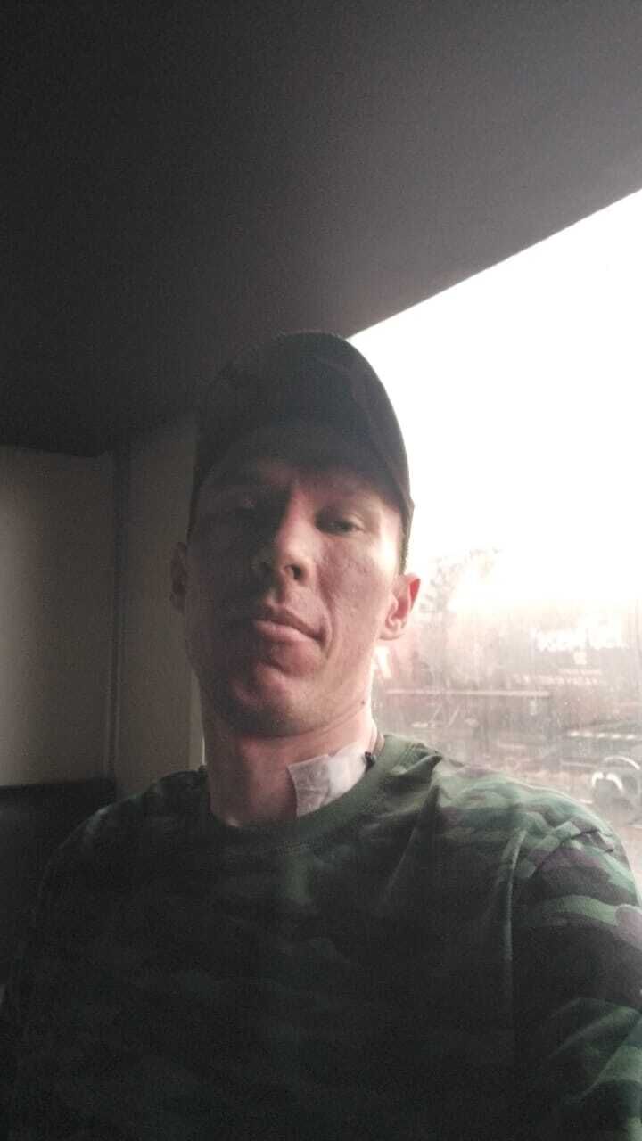  43827428  , 35 ,    