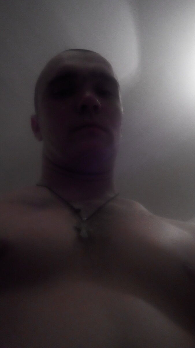  10748228  , 27 ,    