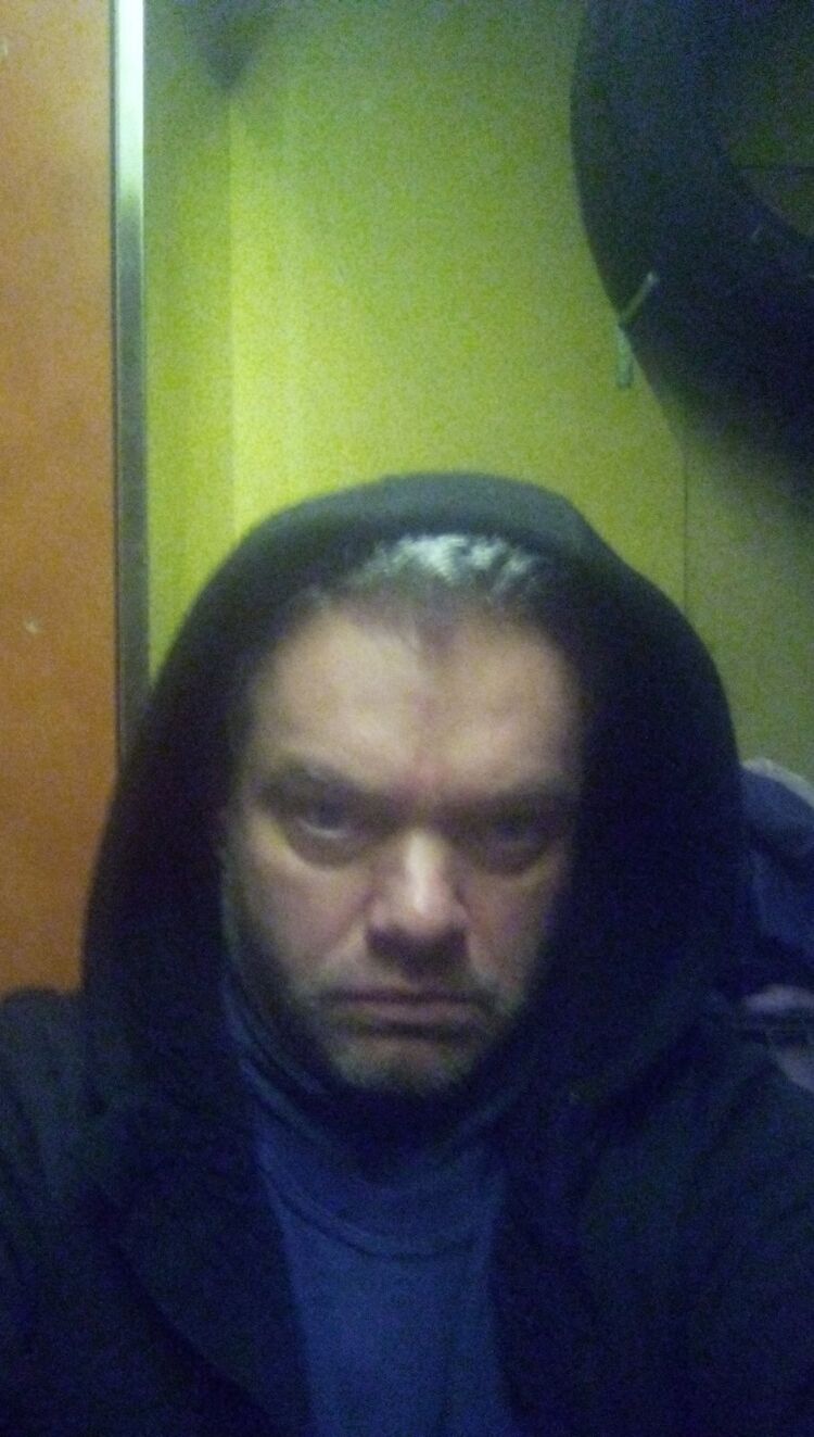  54131958  Oleg, 51 ,    