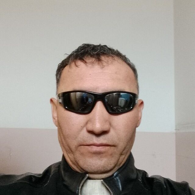  51856128  Rashid, 49 ,    -