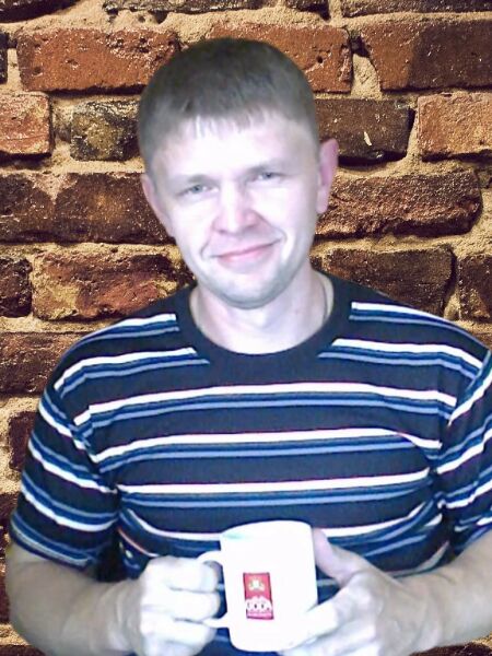  26000608  Ruslan, 49 ,    