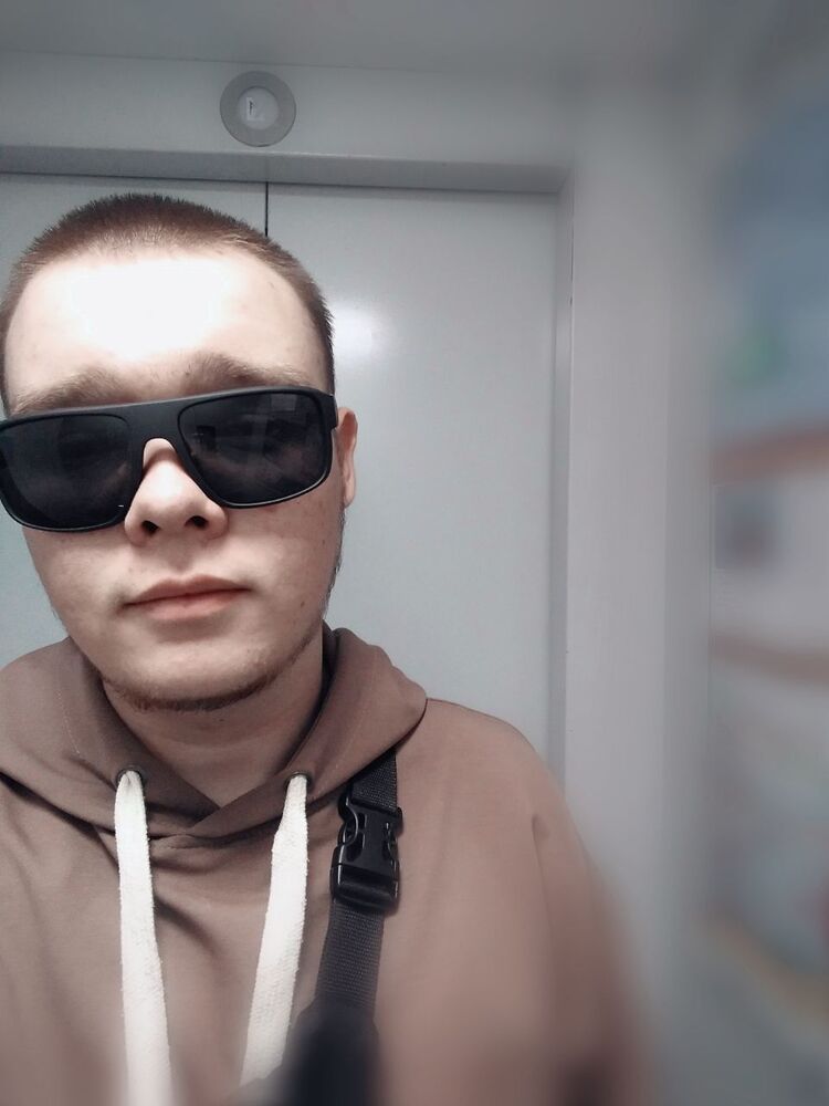  38892018  , 22 ,    