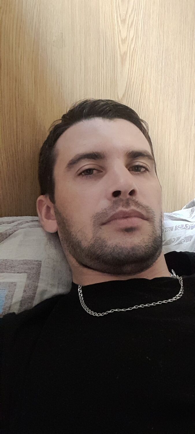  46152768  , 33 ,    