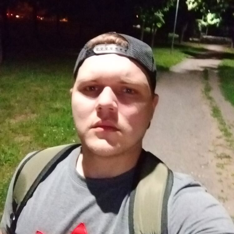  ,   EvanDeMaarko, 34 ,   ,   
