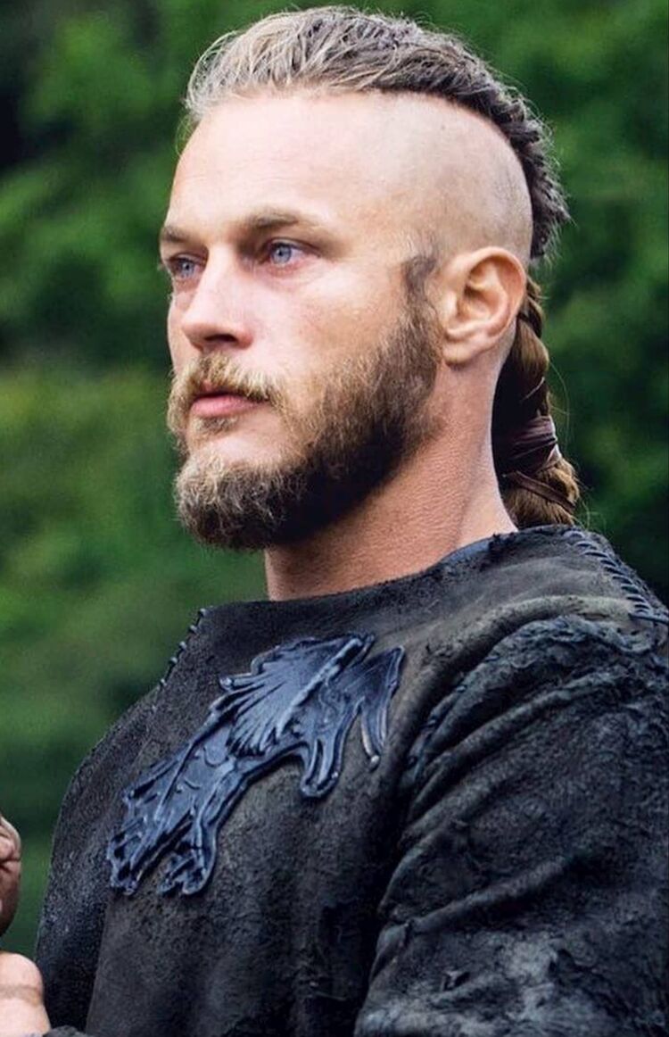 ���� 31967158 ������� HUGO BOSS, 39 ���, ���� ���������� � ����������