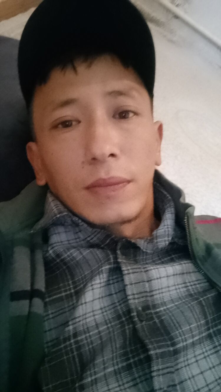  46872588  Ermuhan, 36 ,    
