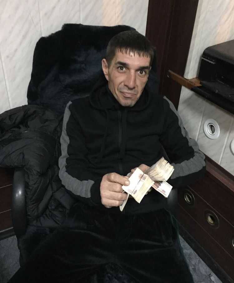 ���������� �����������, ���� ������� ������, 42 ����, ������������ ��� ����� � ���������, c�������� ���������