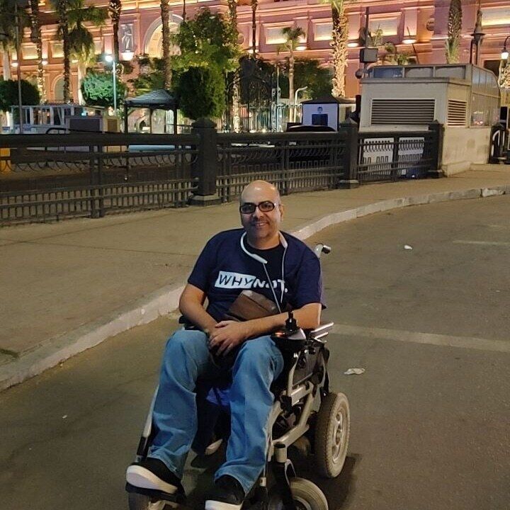  ,   Amr, 52 ,   ,   