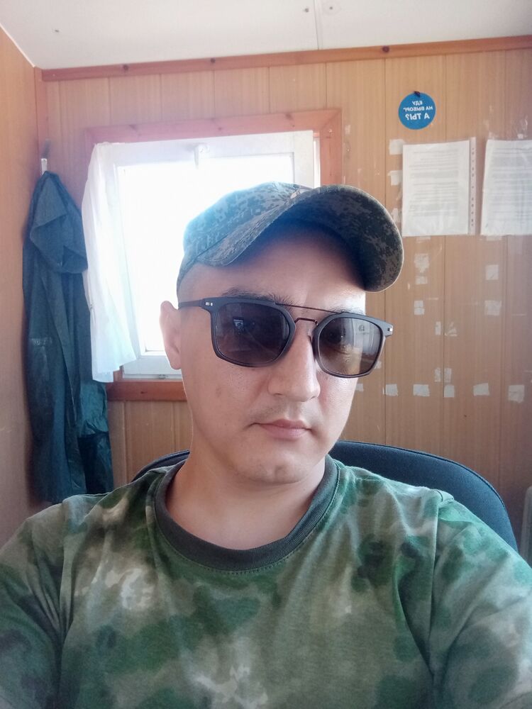 ���� 23646328 ������� �����, 33 ����, ���� ���������� � �����-����������