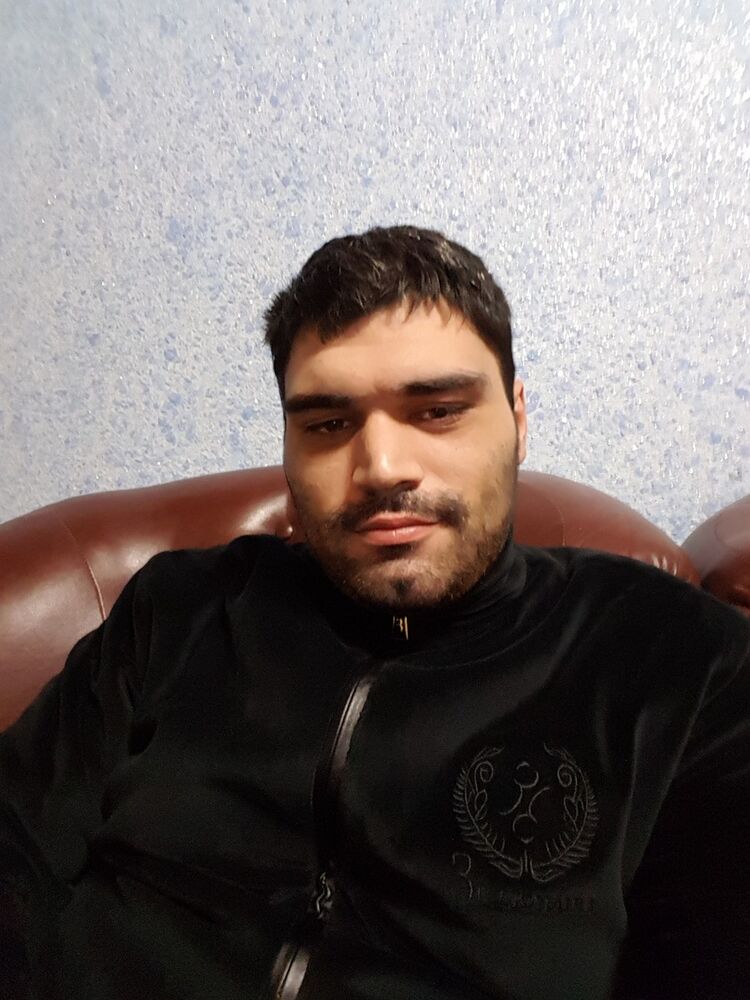  9579748  , 32 ,    