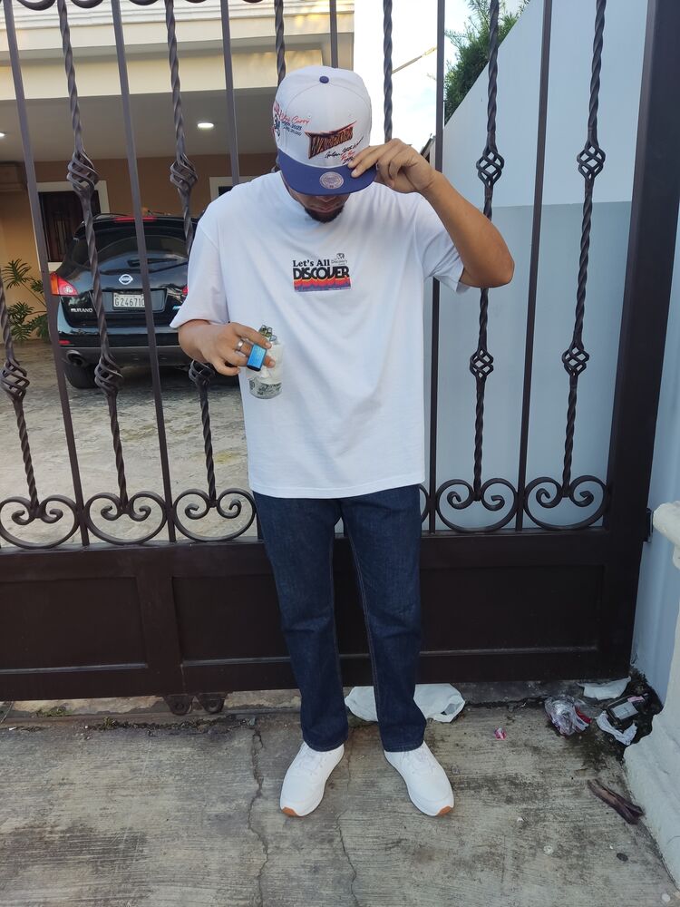  La Vega,   Mercedes, 24 ,   ,   