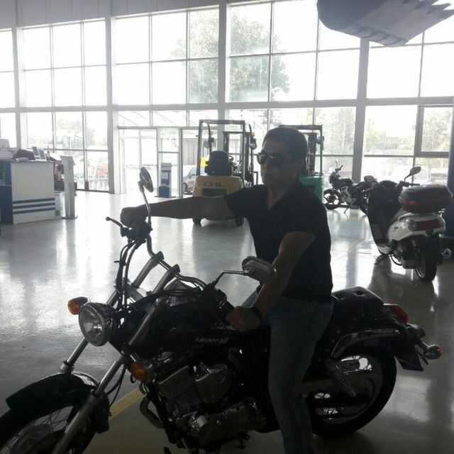  ,   Xusinboy, 33 ,   ,   , c 