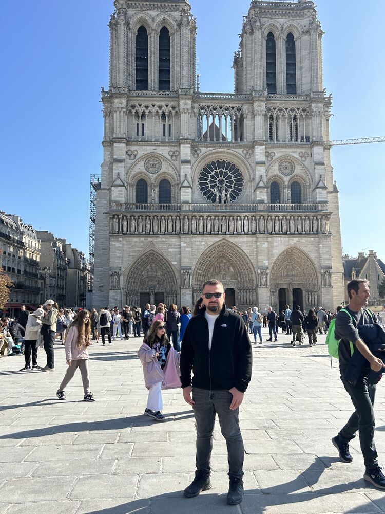  54500028  Ilhan, 39 ,    