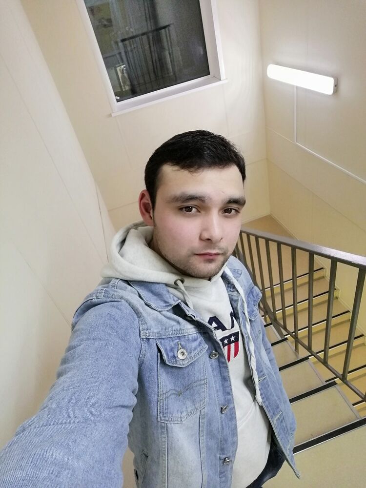  18757638  , 31 ,    