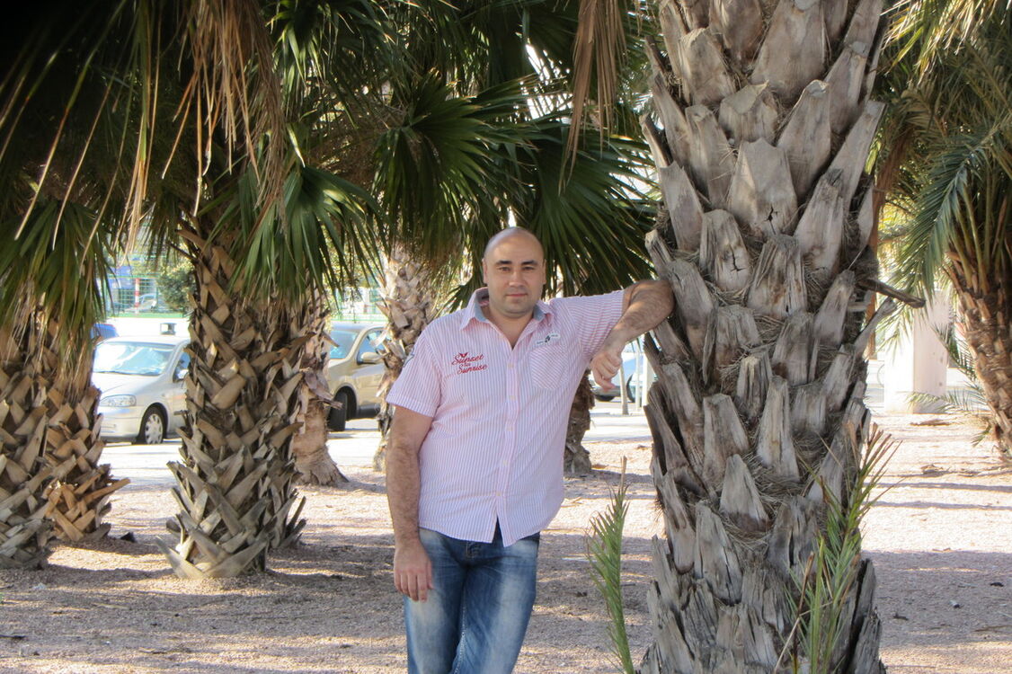  7226568  Oleg, 52 ,    