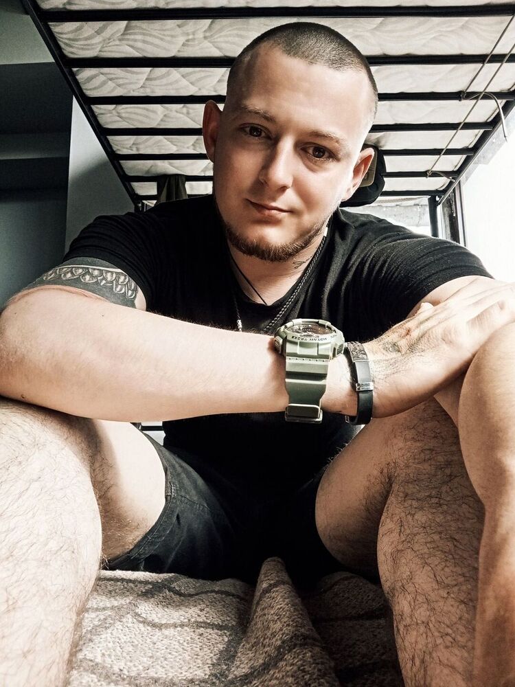  54104468  , 25 ,    -