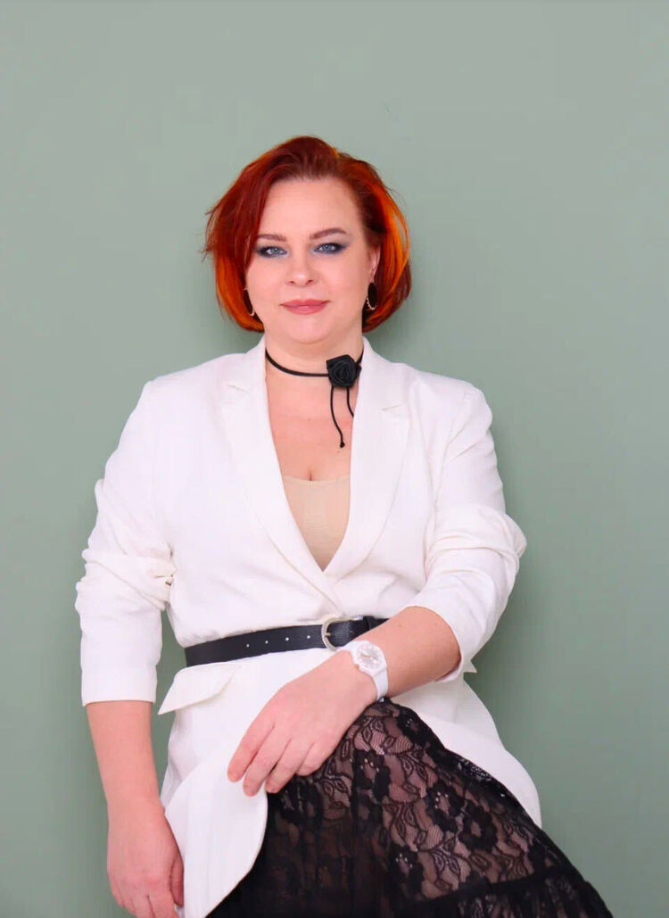  54446468  , 44 ,    --