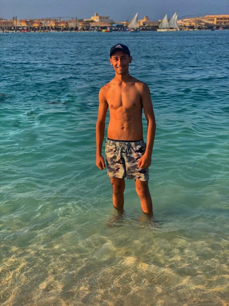 ,   , 21 ,   ,   