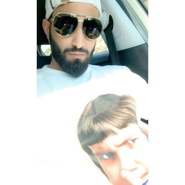 ,   Rayan, 33 ,   ,   