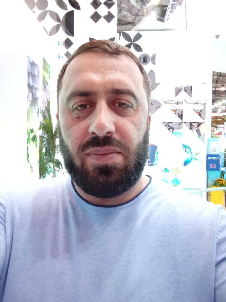  41656808  , 37 ,    