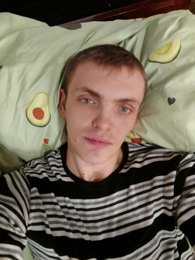  48772338  , 33 ,    --